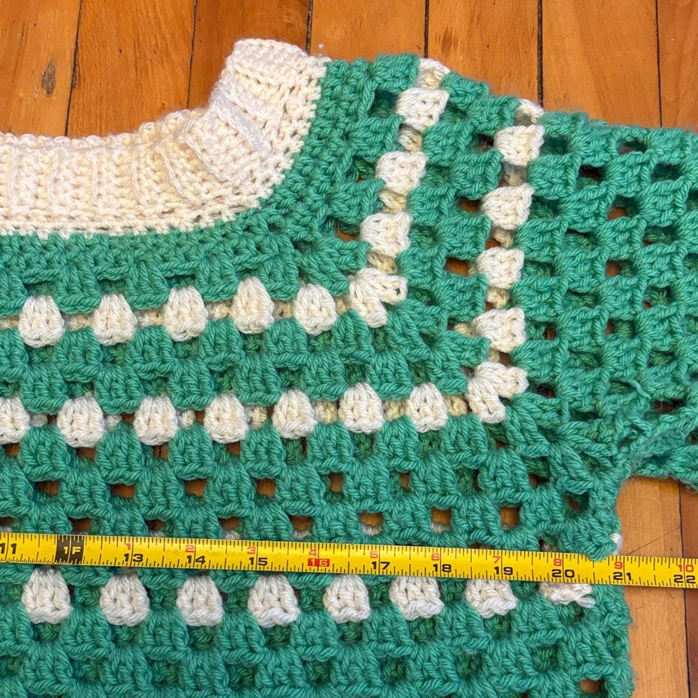 Hand Crafted Green and White Crochet Scoop-Neck Sweater - Large to Extra Large - Picture 4 of 8